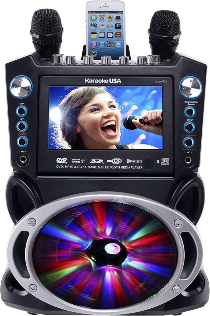 Karaoke USA machine with screen